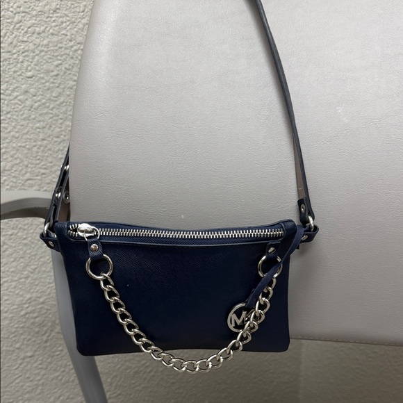 Michael Kors Navy Small Belt Bag with Silver Chain-NWOT - Picture 1 of 7